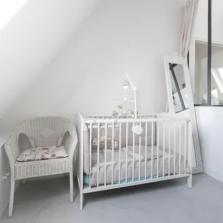 Rue D'amsterdam Ii By Onefinestay