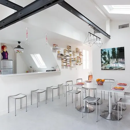 Rue D'amsterdam Ii By Onefinestay